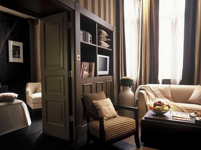 A suite at Baglioni Hotel
