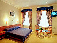 A room at Abcone Hotel London