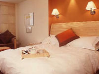 A double room at Kensington Close Hotel