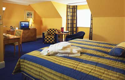 A double room at Thistle Hotel London Gatwick